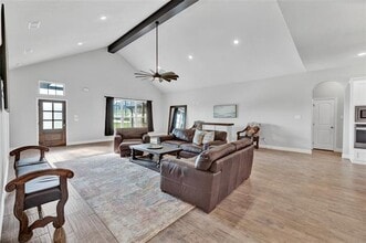 1040 Cloudy Ct in Weatherford, TX - Building Photo - Building Photo