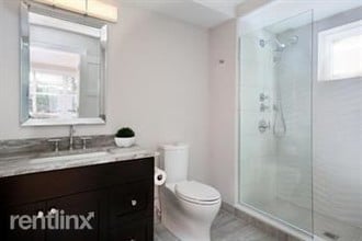 36 Longwood Ave in Brookline, MA - Foto de edificio - Building Photo