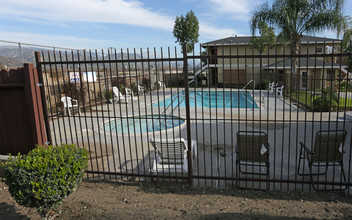 Mountain Gate Apartments in San Bernardino, CA - Building Photo - Building Photo