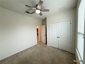 2065 Oxbow Cir in New Braunfels, TX - Building Photo - Building Photo