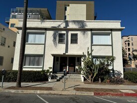 330-346 Kalmia St in San Diego, CA - Building Photo