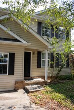 9201 Shady Bend Ln in Knoxville, TN - Building Photo - Building Photo