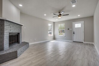 517 Dusty Leather Ct in Pflugerville, TX - Building Photo - Building Photo