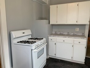 99 Yale St-Unit -101 in North Adams, MA - Building Photo - Building Photo