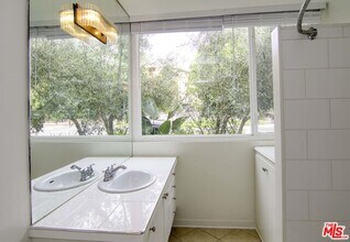 9018 Keith Ave-Unit -101 in West Hollywood, CA - Building Photo - Building Photo