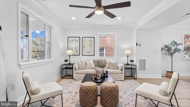 2529 Liberty Pkwy in Dundalk, MD - Building Photo - Building Photo