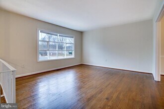 13636 Greenwood Dr in Woodbridge, VA - Building Photo - Building Photo