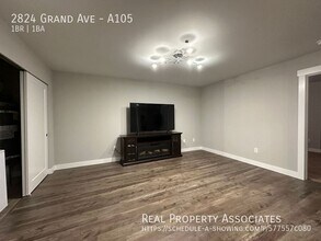 2824 Grand Ave in Everett, WA - Building Photo - Building Photo