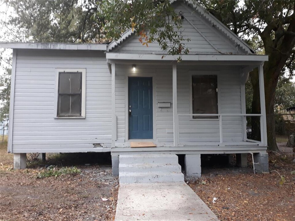 1104 W 24th St in Jacksonville, FL - Building Photo