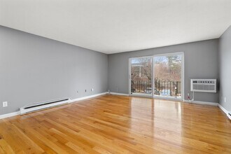 96 Fountain Ln, Unit 96 Fountain Lane Unit 14 in Weymouth, MA - Building Photo - Building Photo