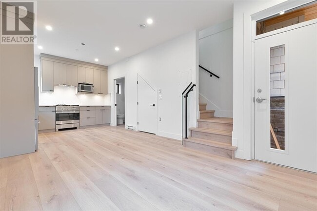 property at 2636 Ward St