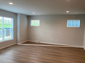 621 Hillcrest Dr in Waunakee, WI - Building Photo - Building Photo