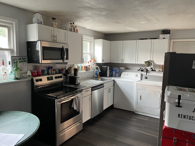 property at 1135 Beech St