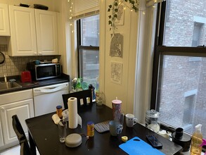 100 Linden St, Unit 17 in Boston, MA - Building Photo - Building Photo
