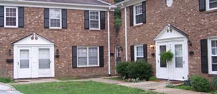 Chatmoss Apartments in Reidsville, NC - Foto de edificio - Building Photo