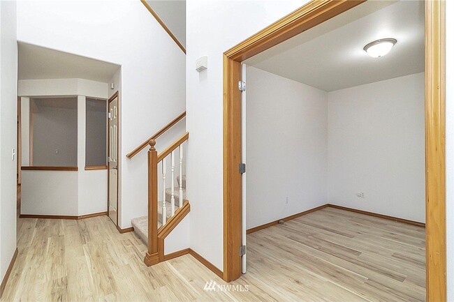 1809 180th Pl SW in Lynnwood, WA - Building Photo - Building Photo