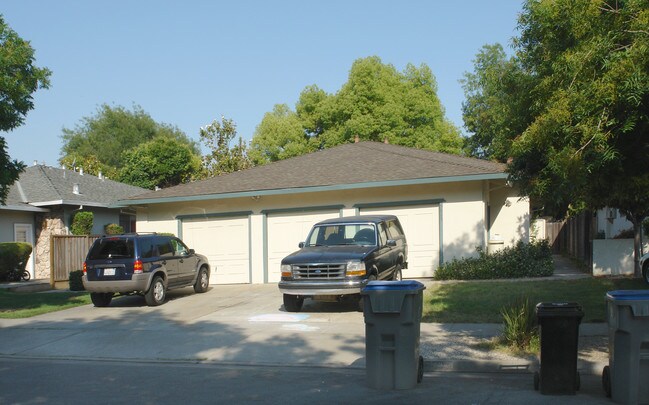 5885-5887 El Dori Dr in San Jose, CA - Building Photo - Building Photo