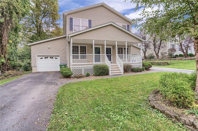 property at 3 Maplewood Terrace