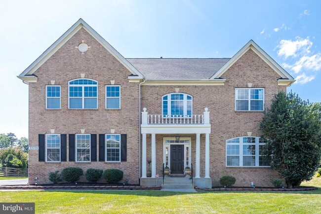 22371 Dolomite Hills Dr in Ashburn, VA - Building Photo - Building Photo
