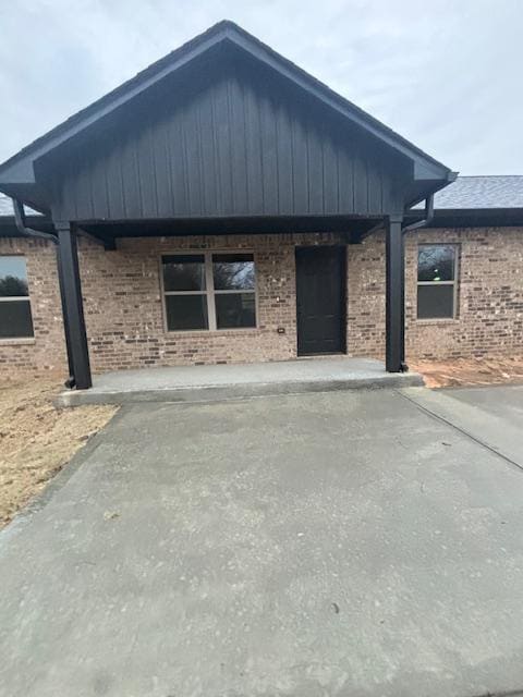 1050 Moore St in Milan, TN - Building Photo - Building Photo