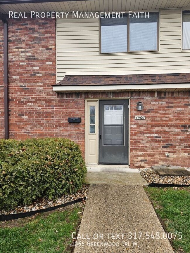 property at 1066 Greenwood Trail W Dr