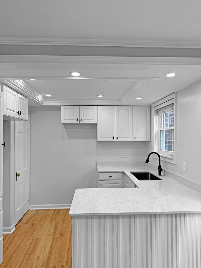 3746 Brewster St in Dearborn, MI - Building Photo - Building Photo