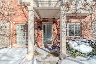 39696 Rockcrest Ln in Northville, MI - Building Photo