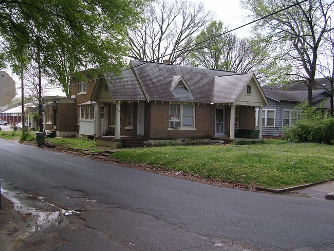 3571 Mynders Ave in Memphis, TN - Building Photo - Building Photo