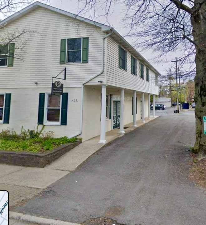 409 S Pugh St in State College, PA - Building Photo