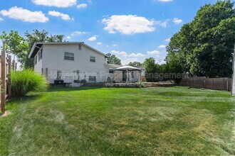 3 Country Hill Rd in St. Peters, MO - Building Photo - Building Photo
