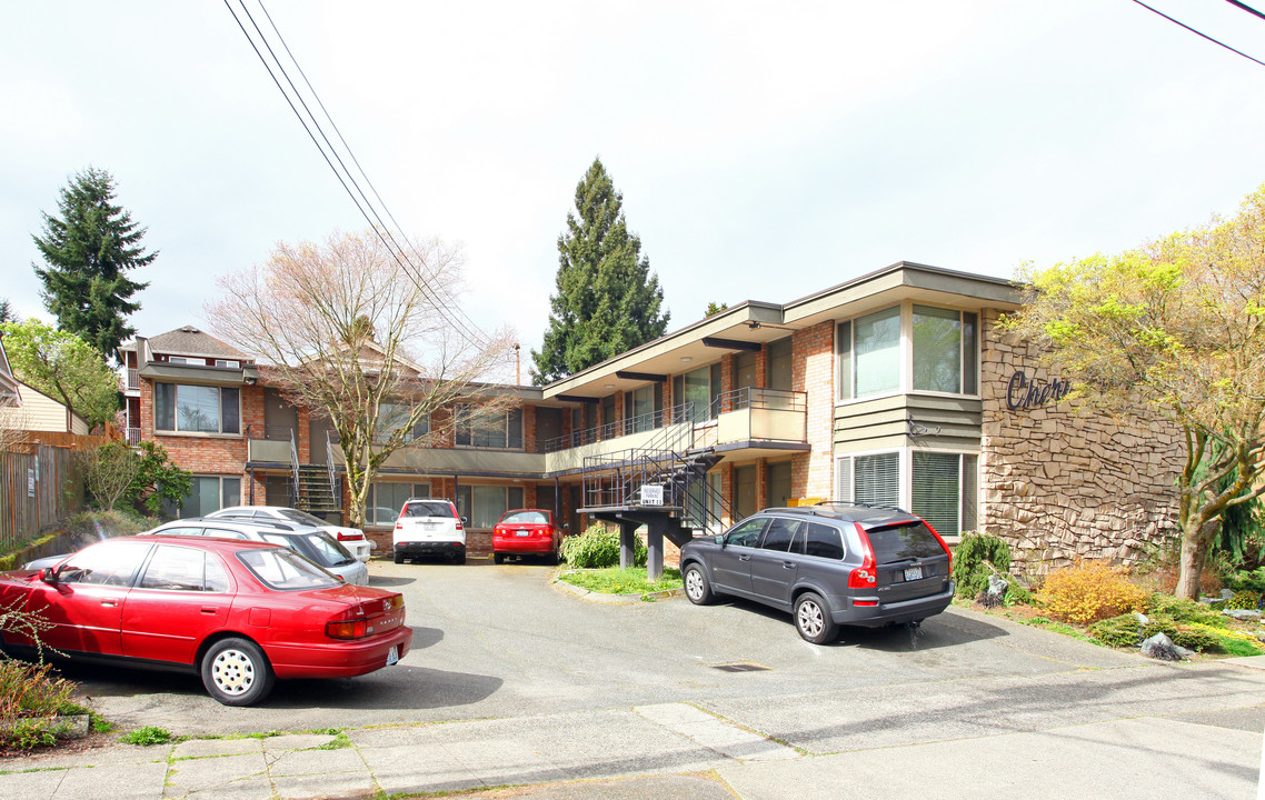 Cheri Plaza Apartments in Seattle, WA - Building Photo