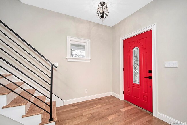 145 Harrison Ave in Harrison, NY - Building Photo - Building Photo