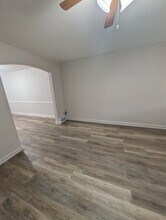 6501 Hartwait St in Baltimore, MD - Foto de edificio - Building Photo