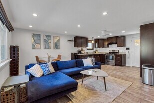 940 Quitman St, Unit A in Denver, CO - Building Photo