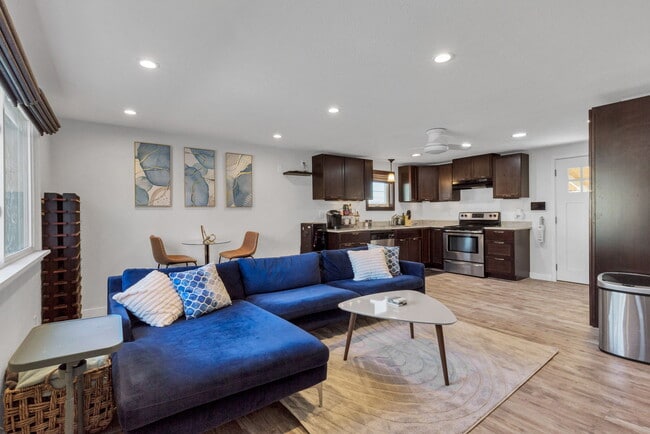 940 Quitman St, Unit A