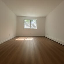 Southside Terrace Apartments in New Paltz, NY - Building Photo - Building Photo