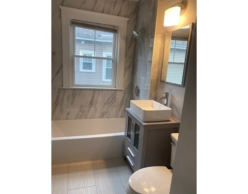 55 New Ocean St-Unit -B in Swampscott, MA - Building Photo - Building Photo