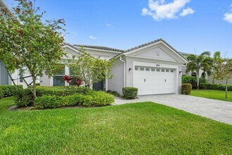 4624 Woodland Wy in Westlake, FL - Building Photo - Building Photo