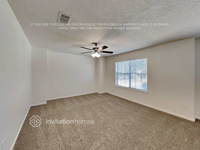 property at 1802 Oak Valley Dr