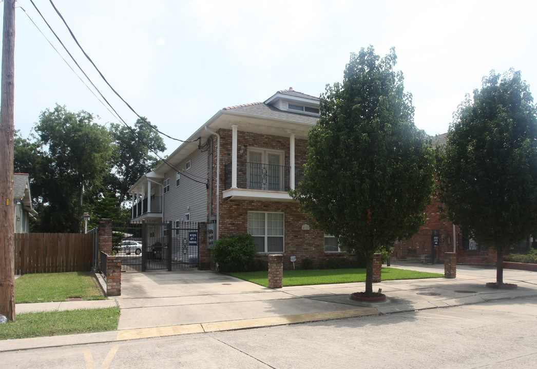 4129 Palmyra St in New Orleans, LA - Building Photo