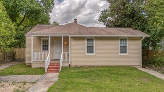 2786 Ranger Dr in North Charleston, SC - Building Photo