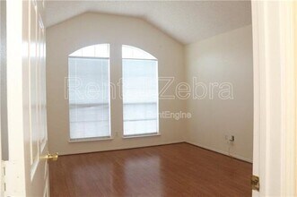 830 Orian Dr in Mesquite, TX - Building Photo - Building Photo