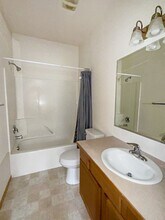 1102 Golden Hills Dr in Cheney, WA - Building Photo - Building Photo