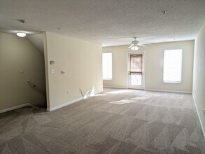 113 Steam Engine Dr in Mooresville, NC - Building Photo - Building Photo