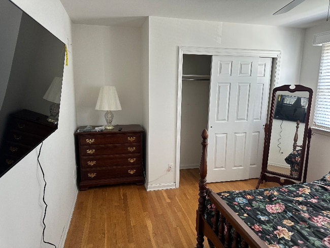 property at 13 Aronimink Dr