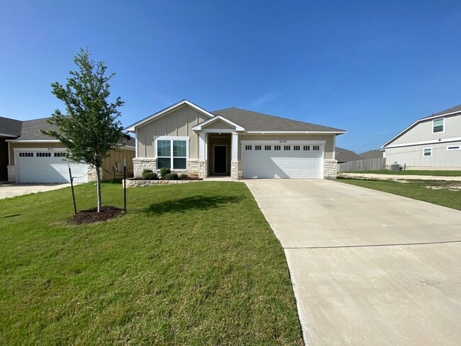 property at 649 Oxford Ln
