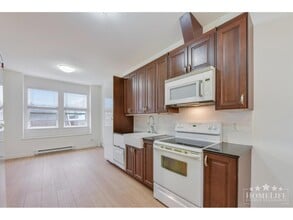 6983-6192 192 St in Surrey, BC - Building Photo - Building Photo