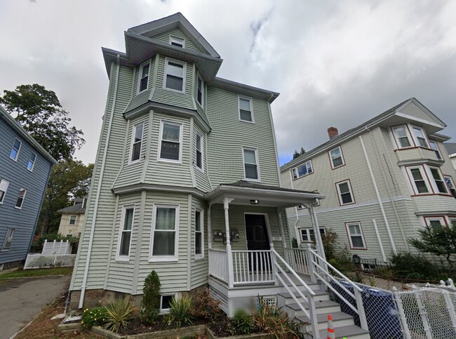 39 Goldsmith St, Unit 2 in Boston, MA - Building Photo - Building Photo