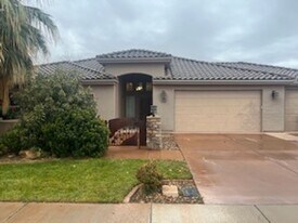 2422 S Camino Real in Washington, UT - Building Photo