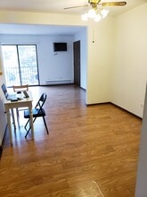 1525 Norway Ln, Unit 3b in Palatine, IL - Building Photo - Building Photo